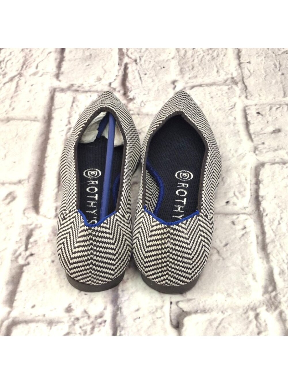 Rothys Womens Ballet Flats Size 5 Black & White Retired Pointed Toe EUC - Picture 4 of 7